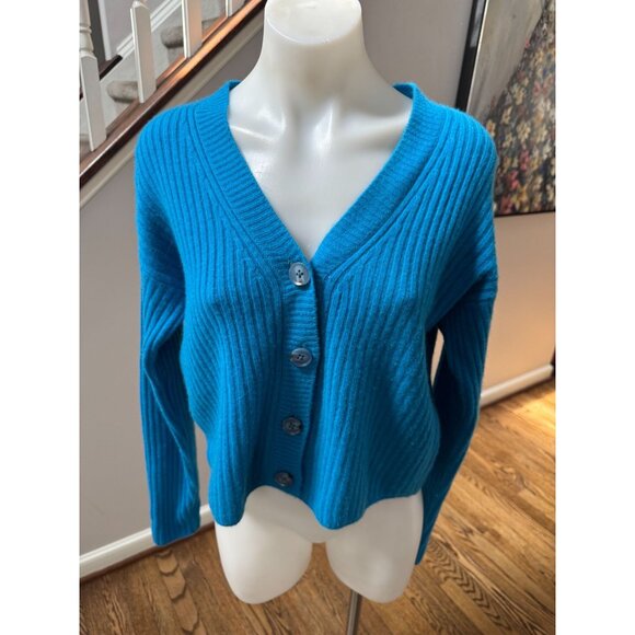 The Tile Club NYC Blue & Cream Beatrice Ribbed 100% Cashmere Cardigan Blue Small - Picture 1 of 3